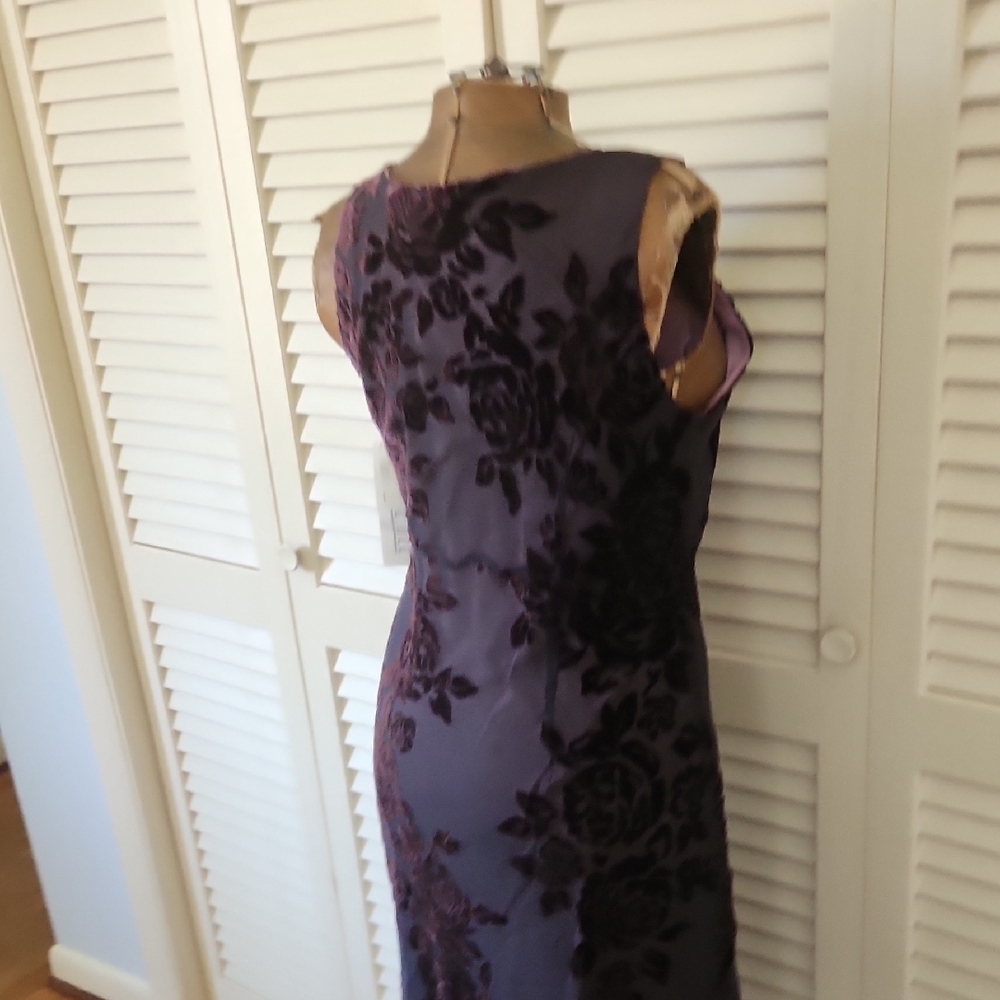 Robbie Bee Y2K Plum Velvet And Silk Beaded Dress - Picture 13 of 14